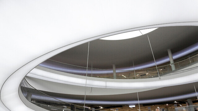 Luminous ceiling spiral in the Hofmeister Sindelfingen | © krischerfotografie