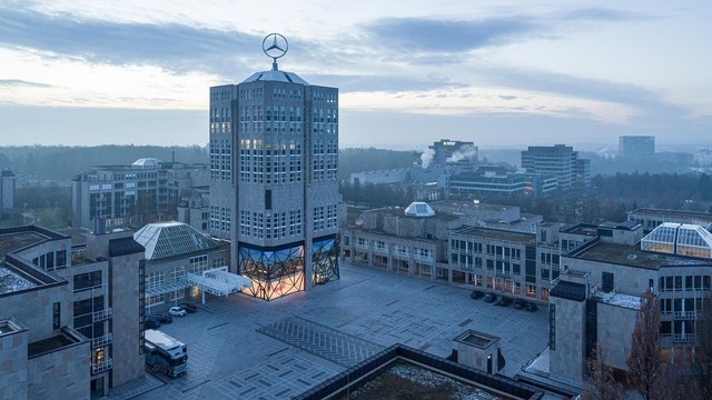 Exterior view of DAIMLER Sternhöhe | © HGEsch Photography