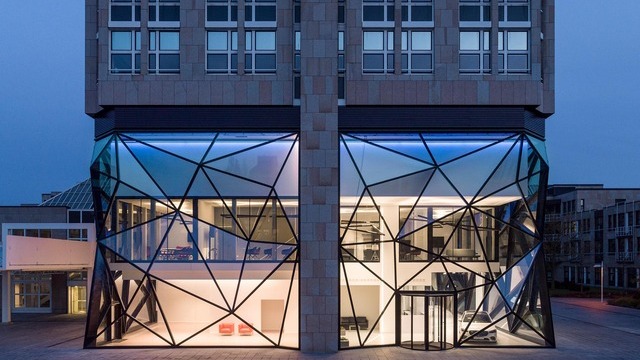 Exterior view of DAIMLER Sternhöhe | © HGEsch Photography