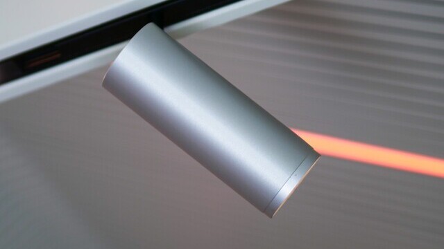 LED spotlight with indirect lighting on a modern ceiling fixture. | © Alexander Strifler