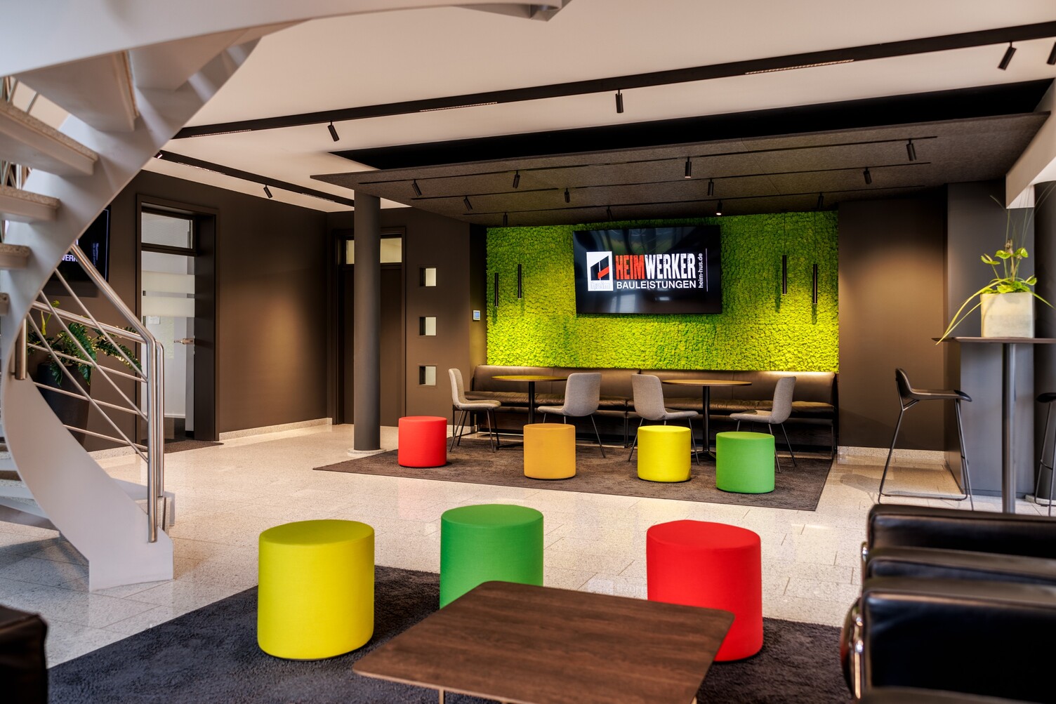 HEIM INFRASTRUKTURBAU GMBH, FOYER