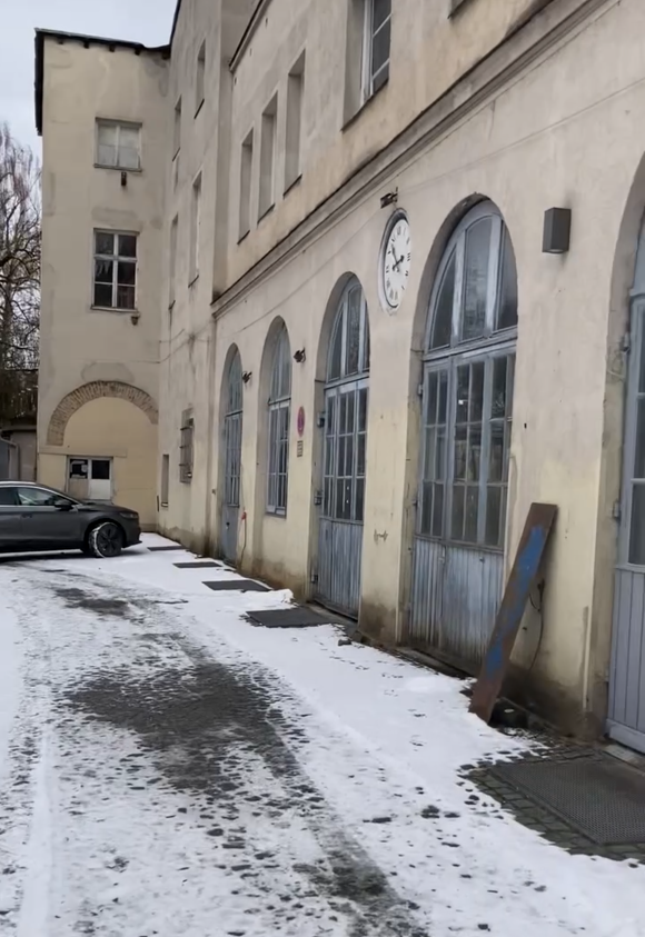 Außenansicht Künstler Atelier Praterinsel