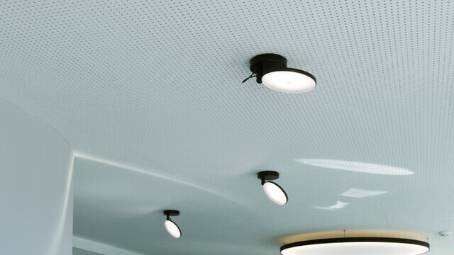 SATTLER AVVENI SINGLE & HIGHMOON FLAT – Combined lighting solution for harmonious lighting conditions | © Werbeagentur Horst Mohring