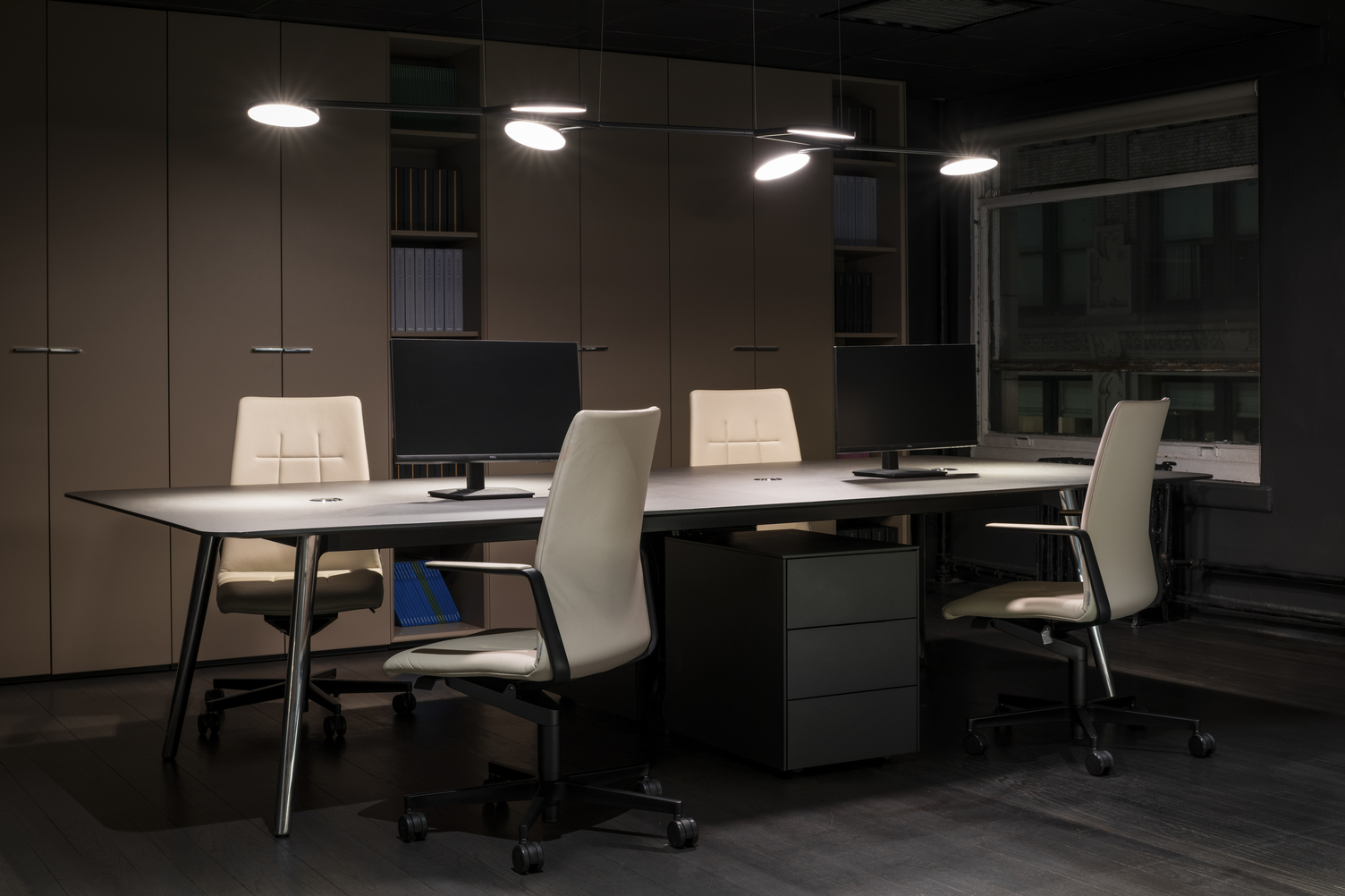 © Office Curator