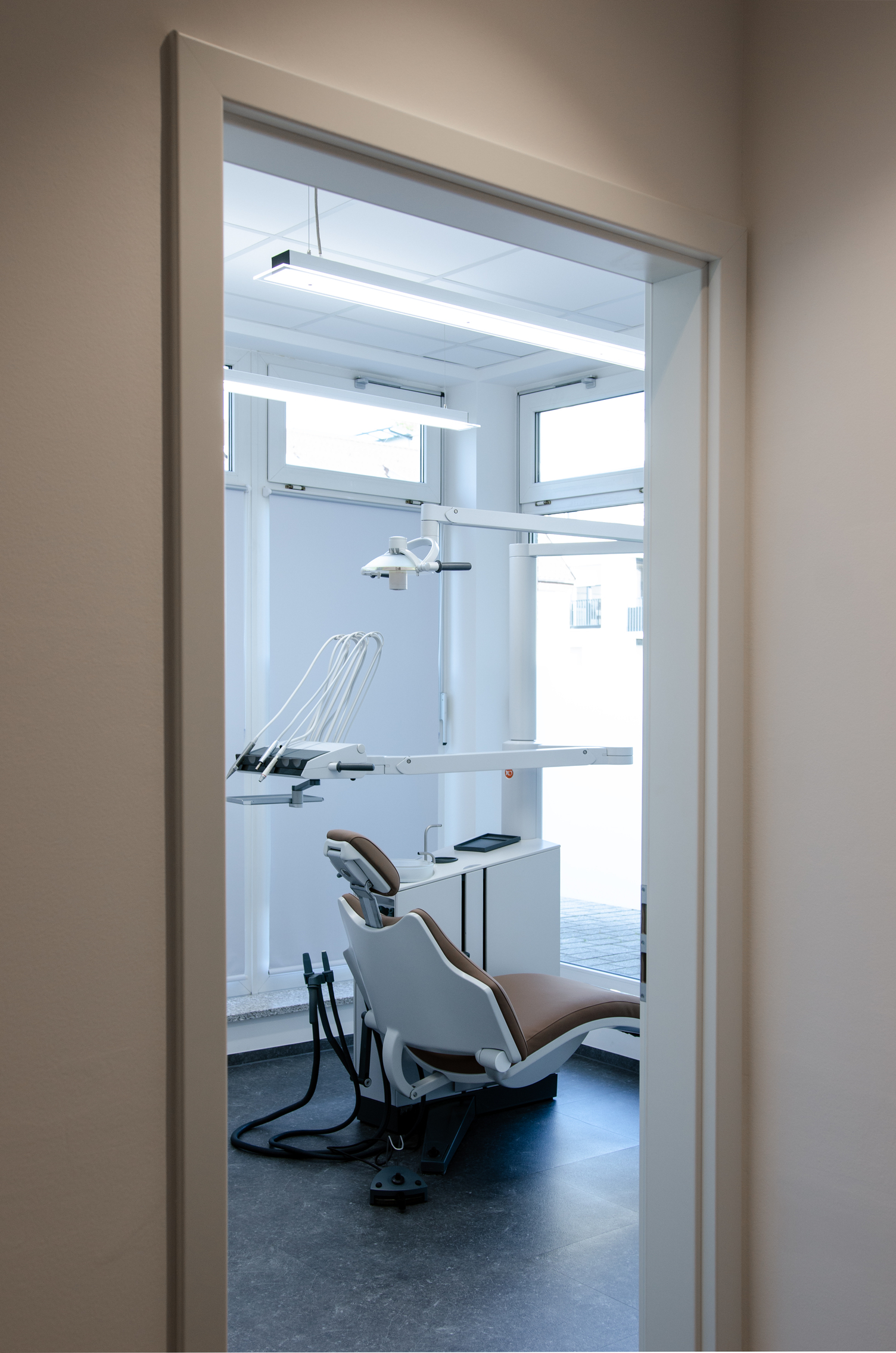 Beleuchtung Zahnarztstuhl | © SATTLER Lighting